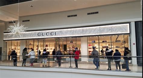 new riverside hotel gucci|Gucci locations in chicago.